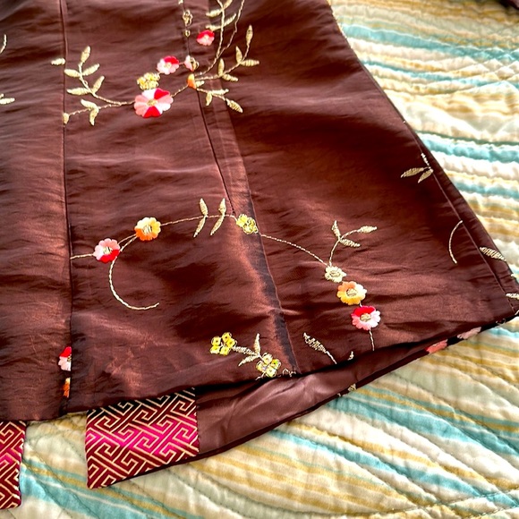 Vintage size small embroidered with flowers gold thread frog clasps - Picture 17 of 17